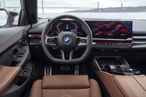 BMW i5 M60 - interior